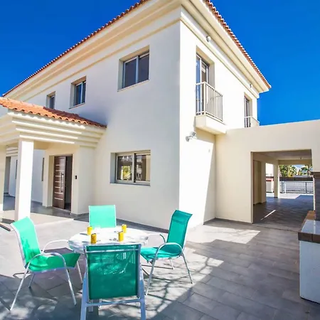 Delfini 1 Villa Protaras